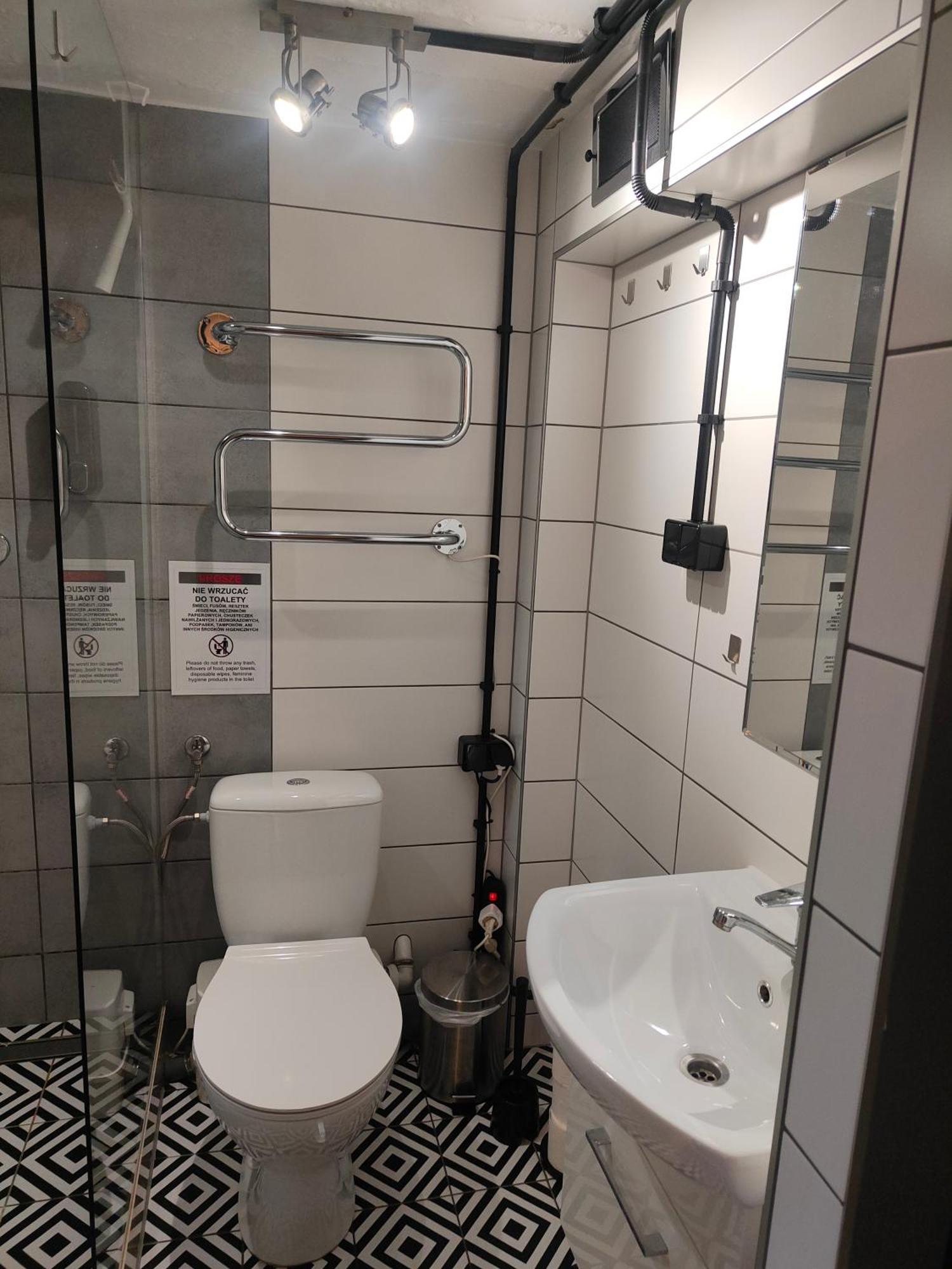 741 Slate - Zdroj Apartment *